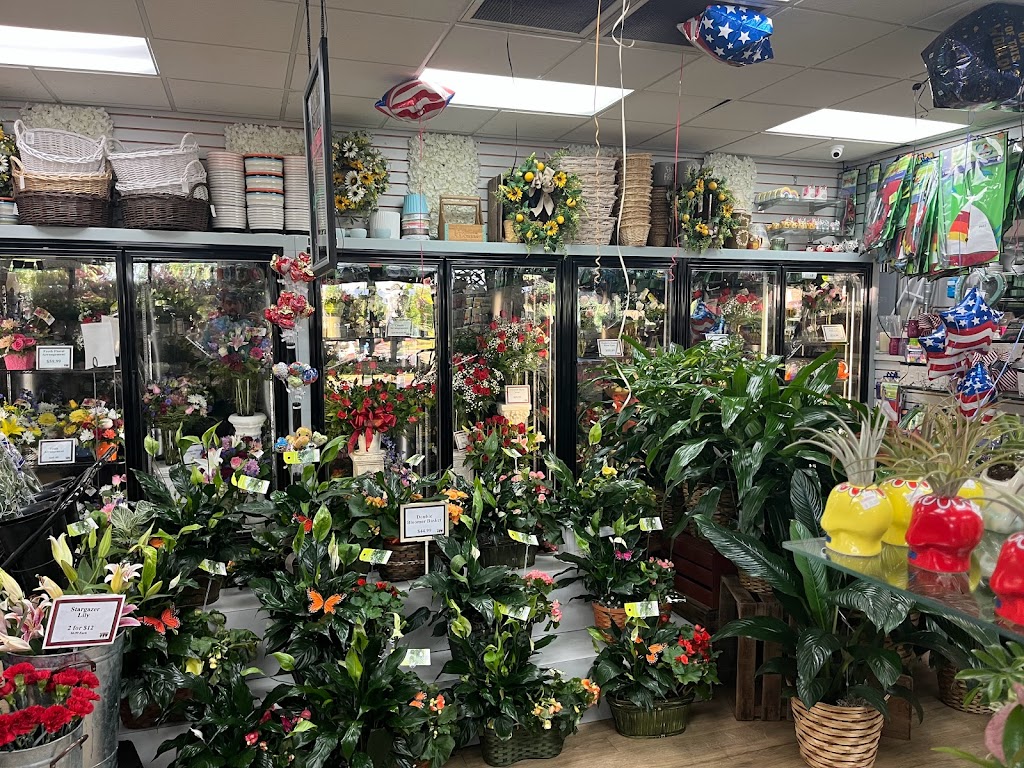 Flowerama | 7584 Pearl Rd, Middleburg Heights, OH 44130, USA | Phone: (440) 816-0695