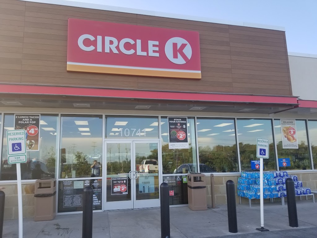 Circle K | 10741 E Crystal Falls Pkwy, Leander, TX 78641, USA | Phone: (512) 260-7047