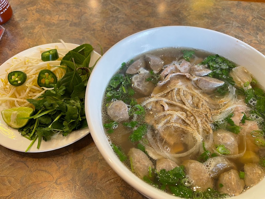 Vermicelli | Vietnamese Cuisine | 12240 Industry Blvd #74, Jackson, CA 95642, USA | Phone: (209) 712-4487