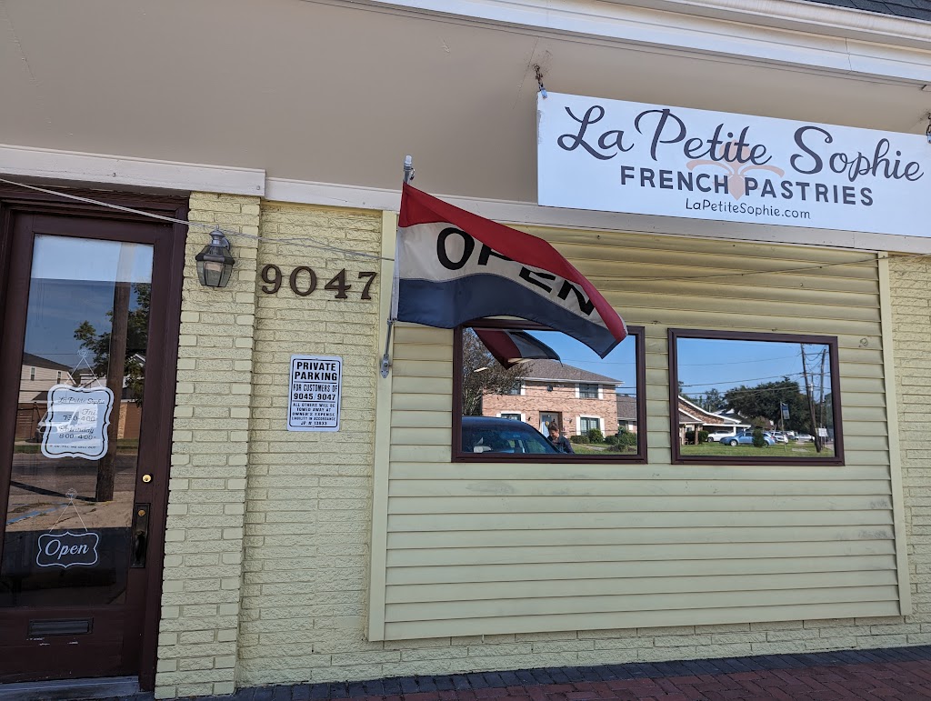 La Petite Sophie | 9047 Jefferson Hwy, River Ridge, LA 70123, USA | Phone: (504) 667-3472