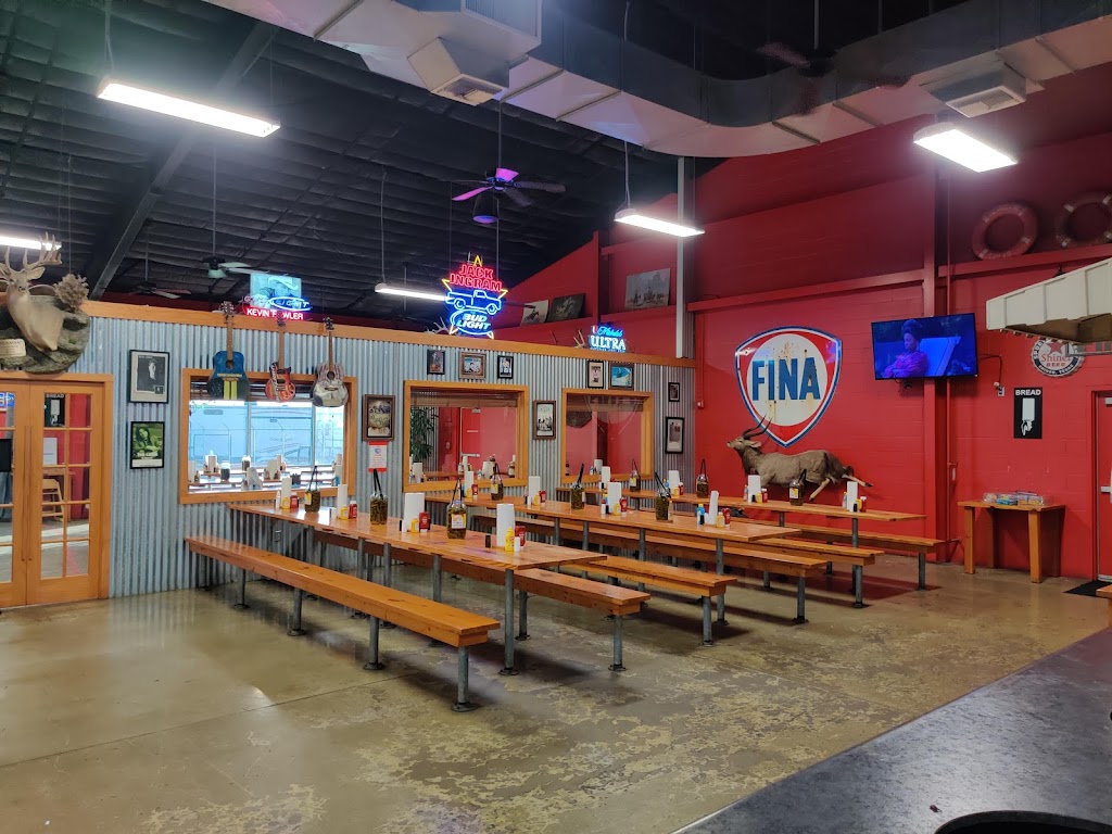 Coopers Old Time Pit Bar-B-Que | 1125 TX-337 Loop, New Braunfels, TX 78130, USA | Phone: (830) 627-0627