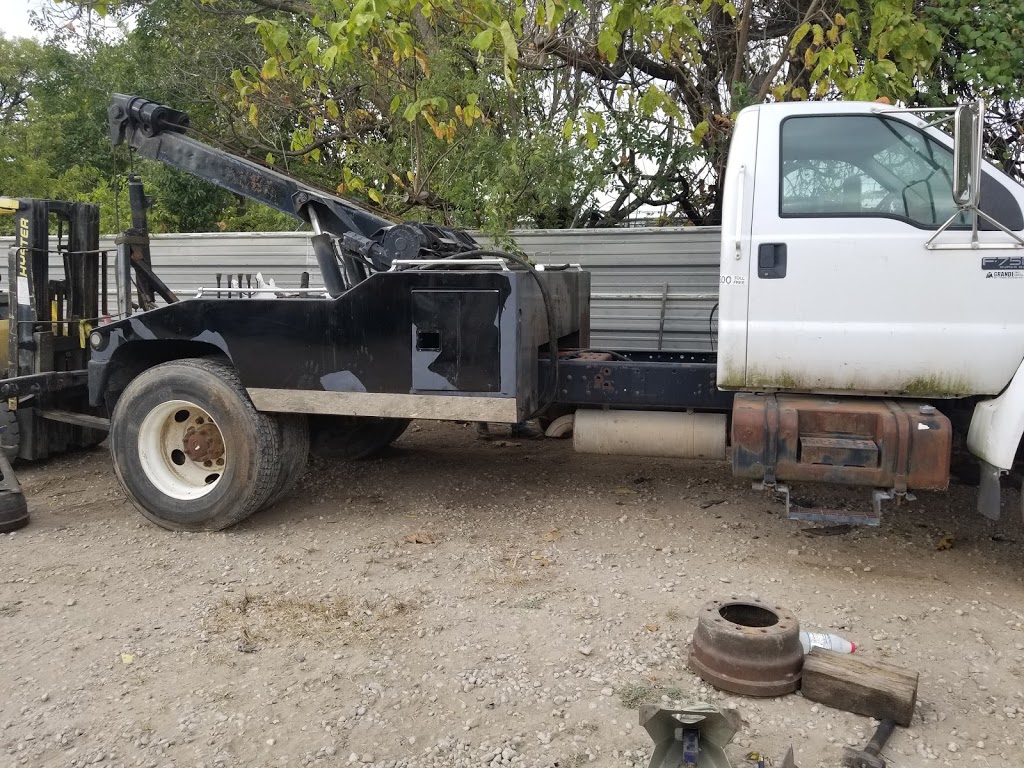 A & T Wrecker Repair | 5112 Saunders Rd, Fort Worth, TX 76119, USA | Phone: (817) 378-4360