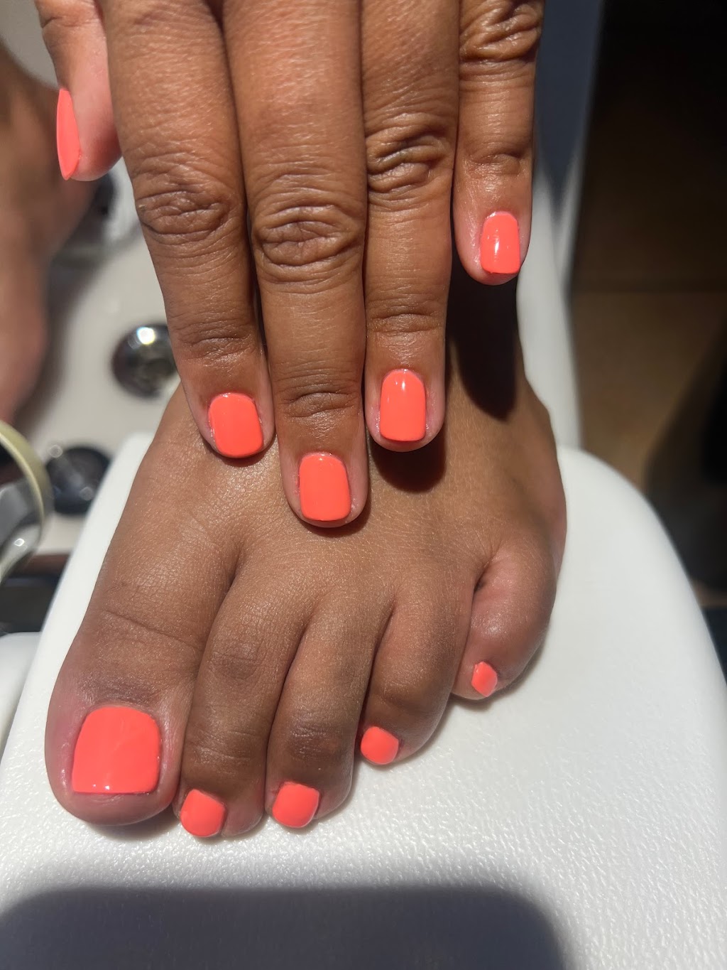 Nail Splash & Foot Spa | 10516 Reisterstown Rd, Owings Mills, MD 21117, USA | Phone: (410) 902-5888