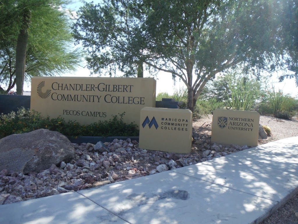 NAU at Chandler-Gilbert Community College | Jacaranda Hall, 2626 E Pecos Rd, Chandler, AZ 85225, USA | Phone: (480) 726-4053