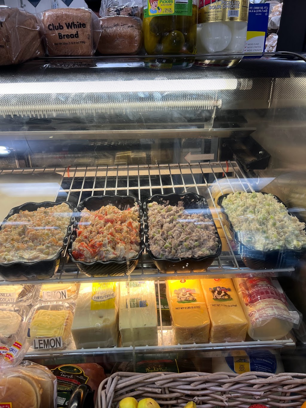 University Market & Deli | 3201 St Paul St Ste G, Baltimore, MD 21218, USA | Phone: (410) 366-6630