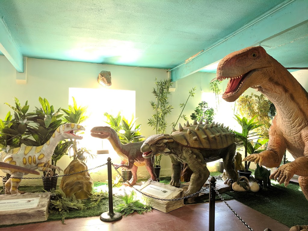 Cabazon Dinosaurs - Worlds Biggest Dinosaurs | 50770 Seminole Dr, Cabazon, CA 92230, USA | Phone: (909) 272-8164
