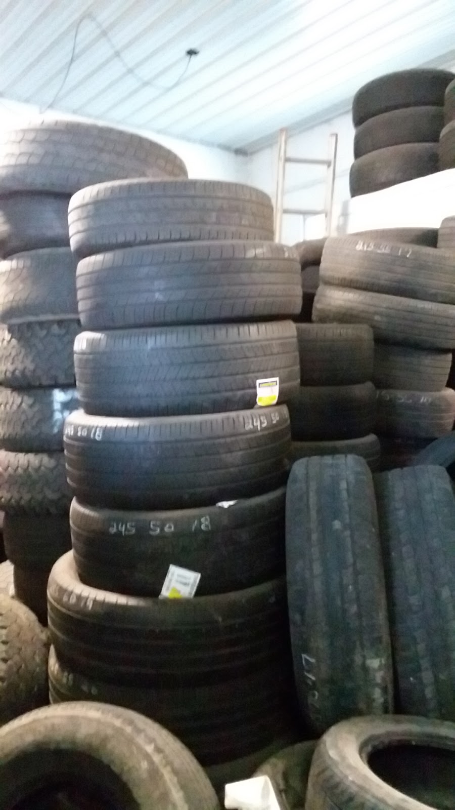 Zeus Tire | 371 N Sandusky St, Delaware, OH 43015, USA | Phone: (740) 244-2571