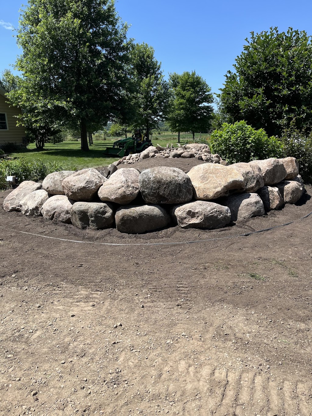 Pondering Gardens LLC | 1186 River Dr, River Falls, WI 54022, USA | Phone: (715) 426-6400