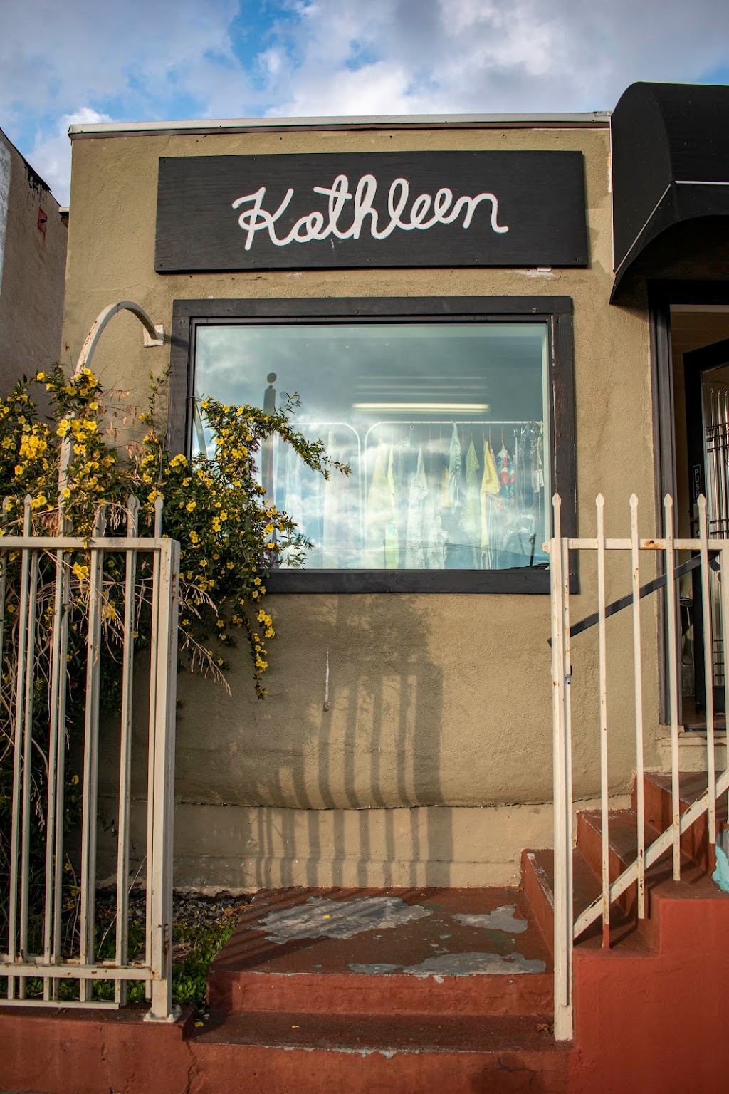 Kathleen | 5151 York Blvd, Los Angeles, CA 90042, USA | Phone: (213) 373-3367