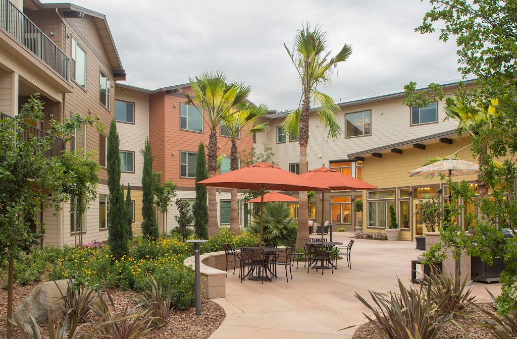 Prairie City Landing, a Tenfold Senior Living Community | 645 Willard Dr, Folsom, CA 95630, USA | Phone: (916) 888-8730