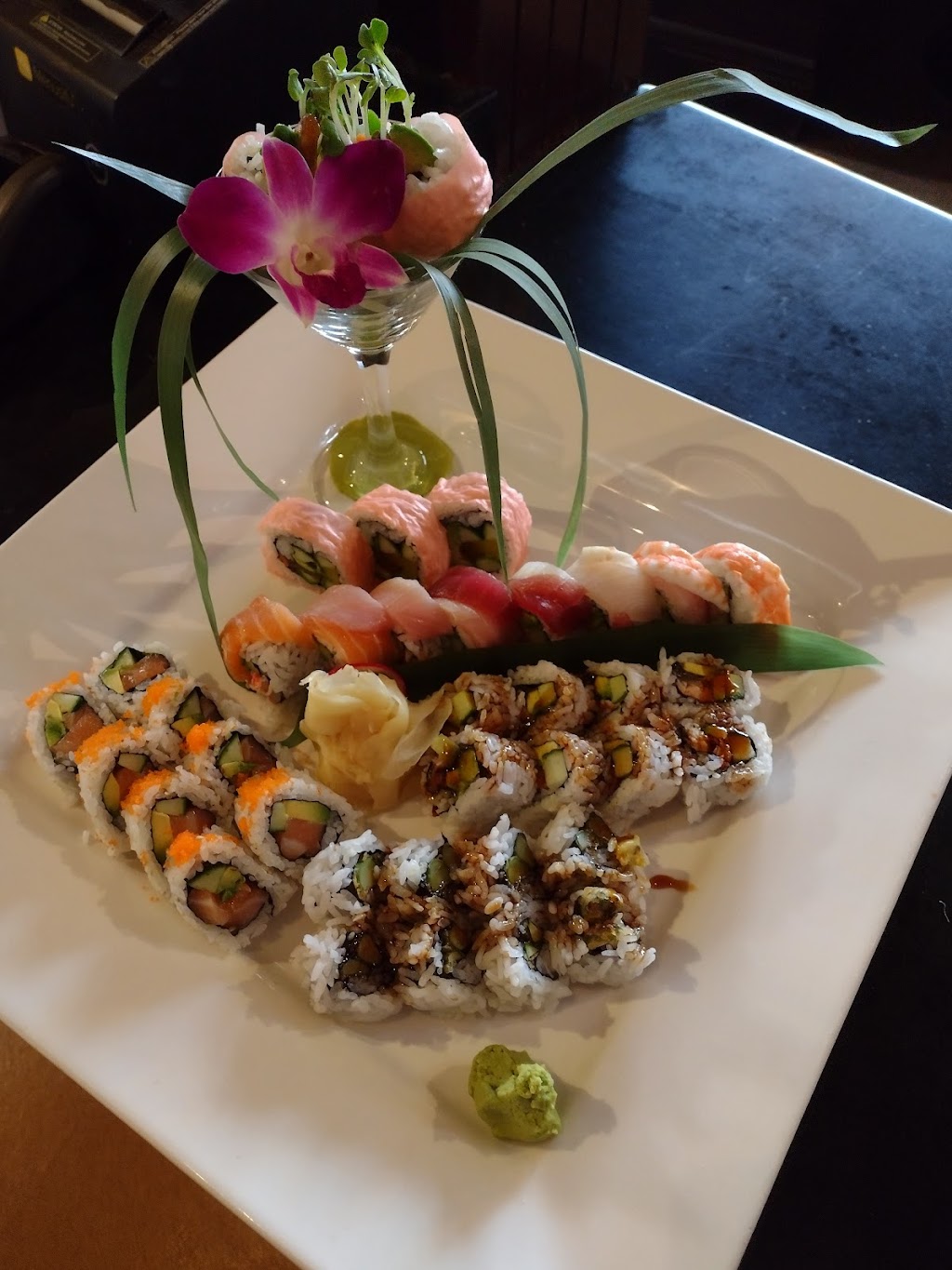 Ginza Sushi-Hibachi (Asian Fusion) | 269 N McCaslin Blvd, Louisville, CO 80027, USA | Phone: (720) 890-0999