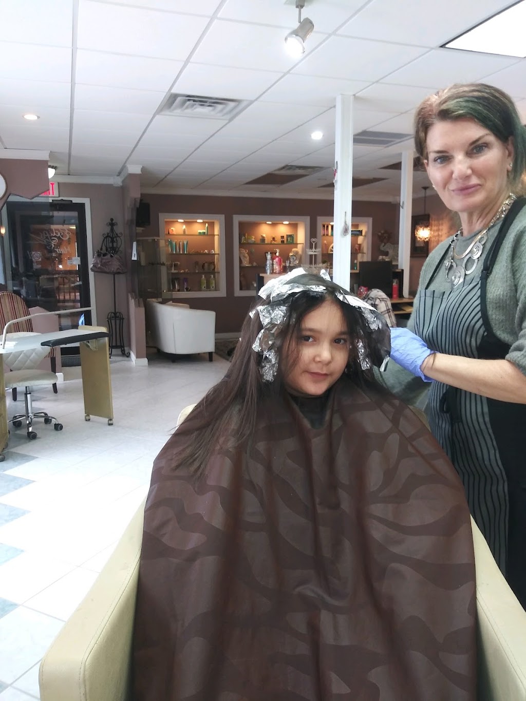 Eclips Hair & Nail Salon | 61 Mechanic St, Bellingham, MA 02019, USA | Phone: (508) 966-3444