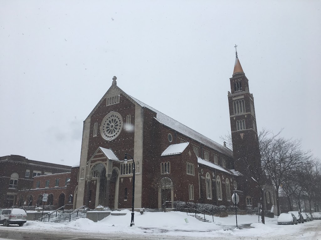Saint Roberts Roman Catholic Church | 4019 N Farwell Ave, Shorewood, WI 53211, USA | Phone: (414) 332-1164