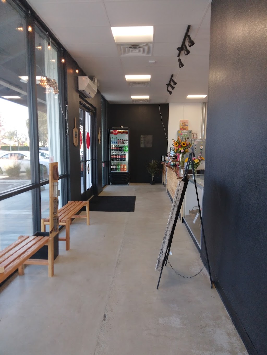 Our Little Pizza Place | 3010 N Mooney Blvd, Visalia, CA 93291, USA | Phone: (559) 746-4255