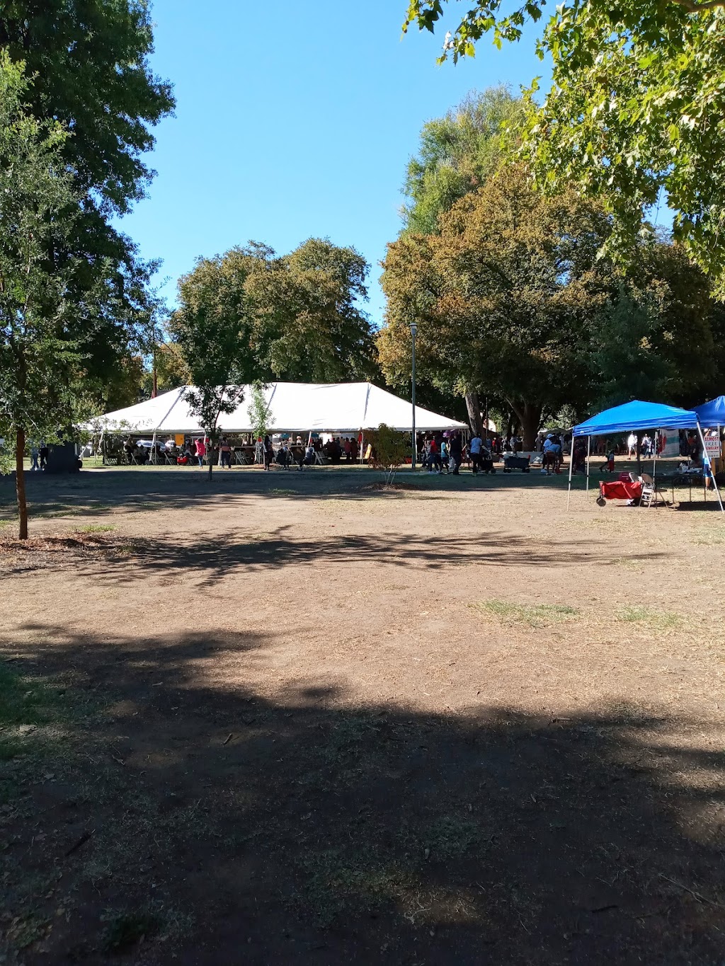 Southside Park | 2115 6th St, Sacramento, CA 95818, USA | Phone: (916) 808-5200