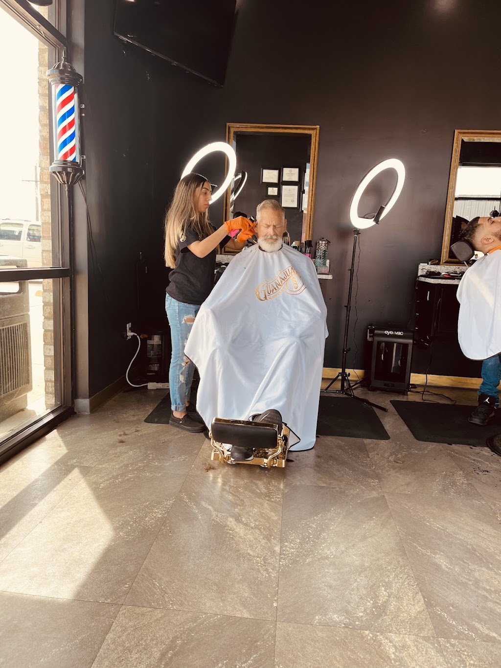 El de Guanajuato Barber Shop | 312 W Princeton Dr, Princeton, TX 75407, USA | Phone: (972) 736-0101