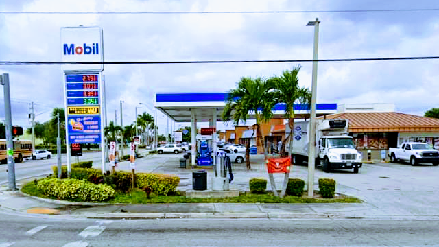 Mobil Campbell | 1781 NE 8th St, Homestead, FL 33033, USA | Phone: (305) 246-7400