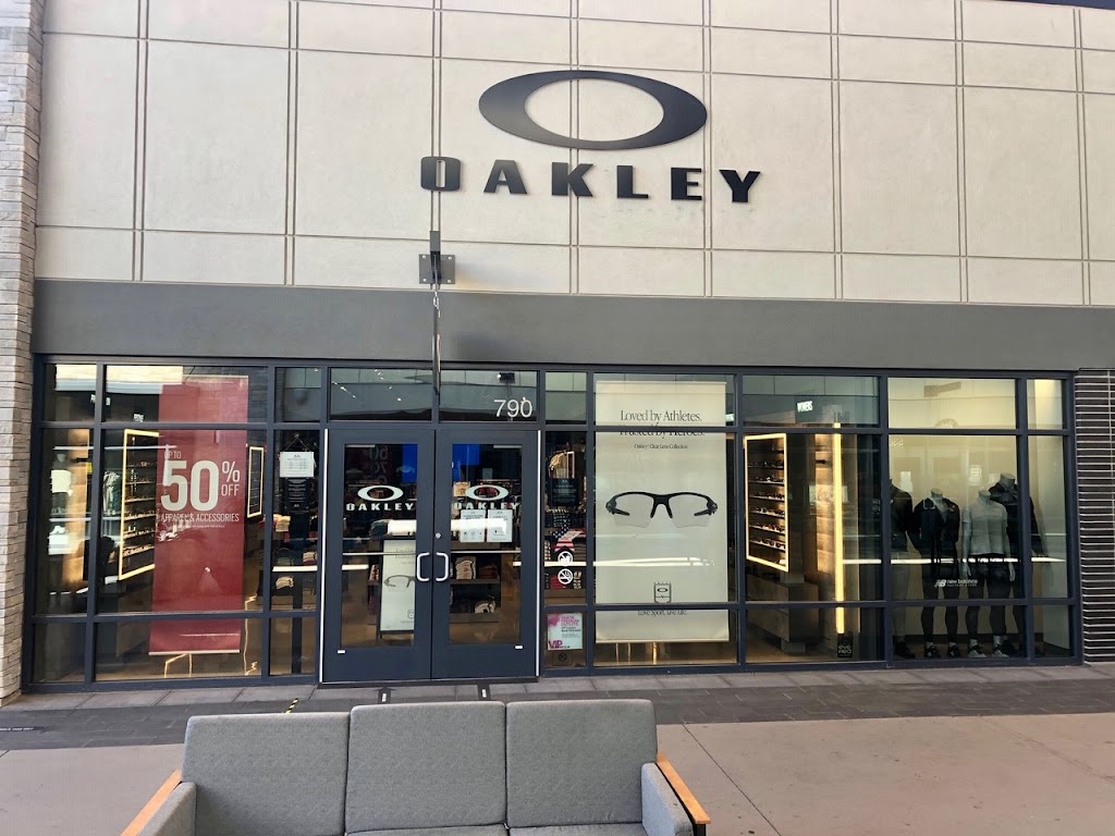 Oakley Vault | 13801 Grant Street Ste 9790, Thornton, CO 80023, USA | Phone: (303) 280-1411