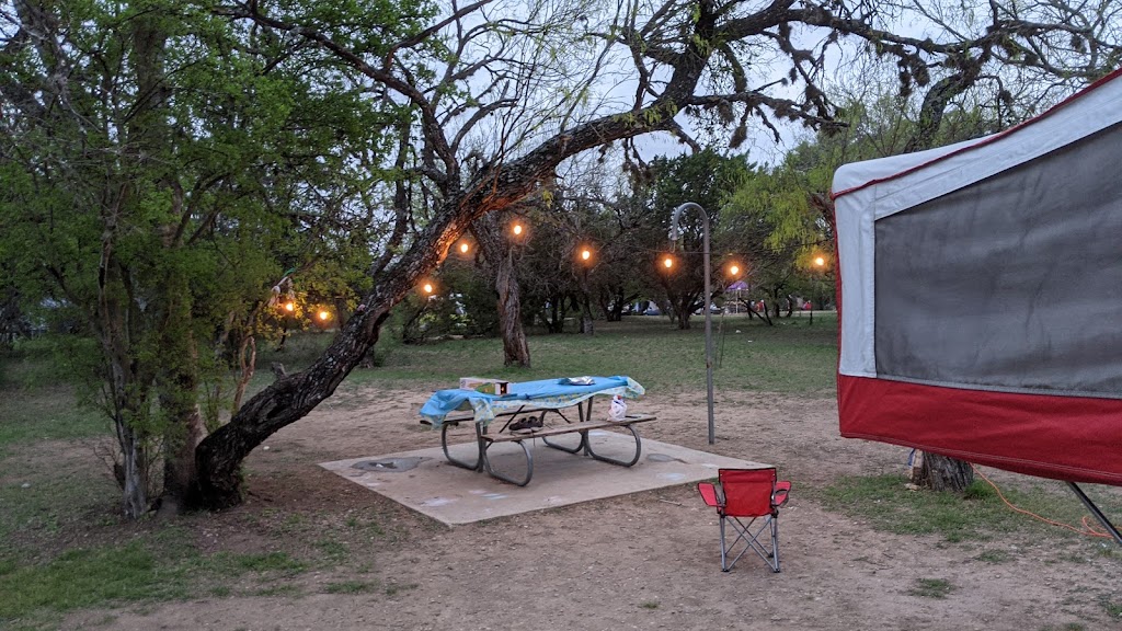 Winchester Country Clubhouse | 9607 Rio Grande Dr, Houston, TX 77064, USA | Phone: (281) 890-8856