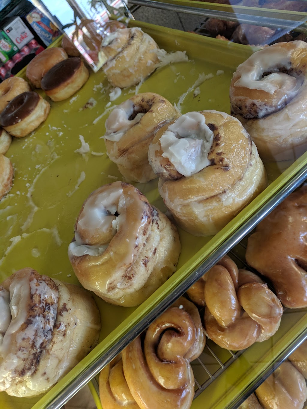 Jennys Donuts & Croissants | 17429 Bellflower Blvd, Bellflower, CA 90706, USA | Phone: (562) 925-2364