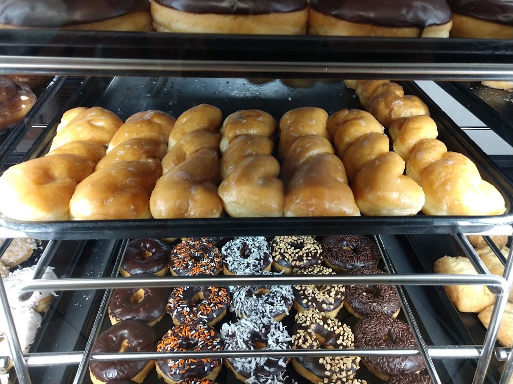 Winchells Donut House | 12951 W Chapman Ave, Garden Grove, CA 92840 | Phone: (714) 750-0771