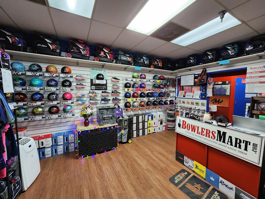 BowlersMart Palm Bay Pro Shop Inside Shore Lanes | 4851 Dairy Rd, Melbourne, FL 32904, USA | Phone: (321) 499-3207