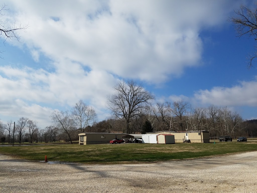 Indian Foot Lake Campground | 8734 Indian Foot Lake Rd, Pevely, MO 63070, USA | Phone: (636) 479-6404