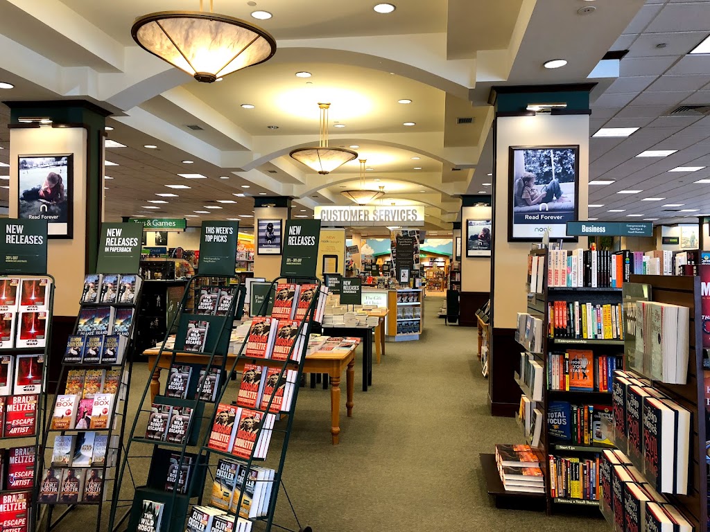 Barnes & Noble | Shopping Center, 1000 Cranberry Square Dr, Cranberry Twp, PA 16066, USA | Phone: (724) 772-6200