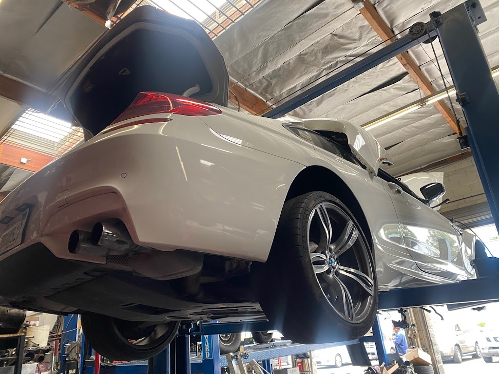 Alvarez Car Specialist | 45 Rio Rancho Rd # 1A, Pomona, CA 91766, USA | Phone: (909) 622-1200