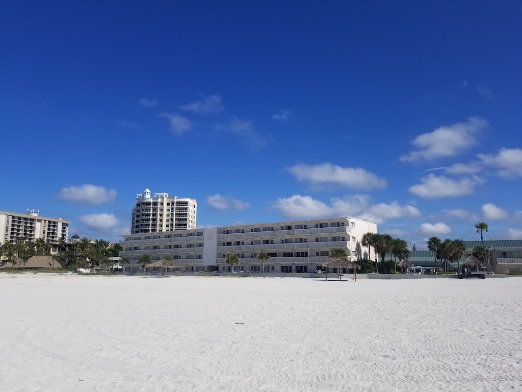 Sandcastle Resort at Lido Beach | 1540 Benjamin Franklin Dr, Sarasota, FL 34236 | Phone: (941) 388-2181