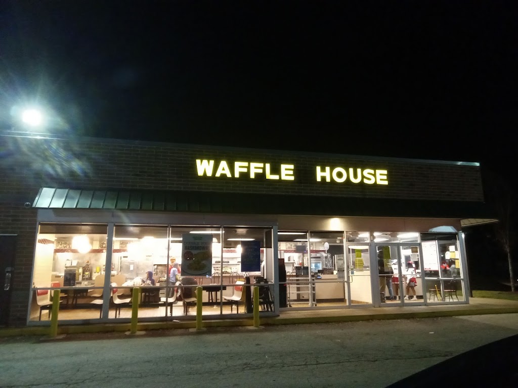 Waffle House | 5310 CAMPBELLTON, Fairburn, GA 30213, USA | Phone: (770) 969-8994