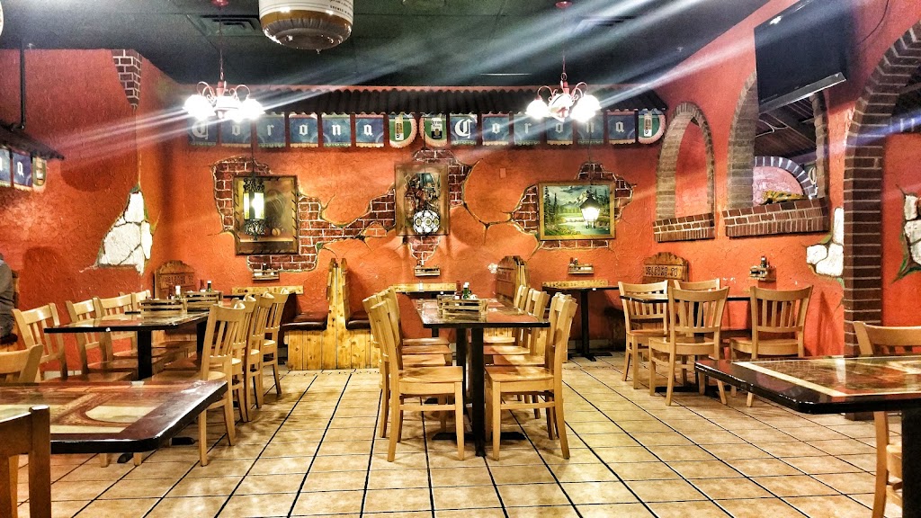 Chimis Fresh-Mex | 8 Wentzville Center Drive, Wentzville, MO 63385, USA | Phone: (636) 887-4422