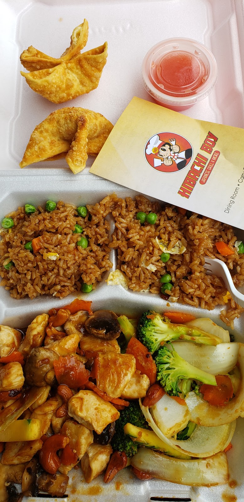 Hibachi boy | 1403 Summit Ave, Waukesha, WI 53188, USA | Phone: (262) 408-2232