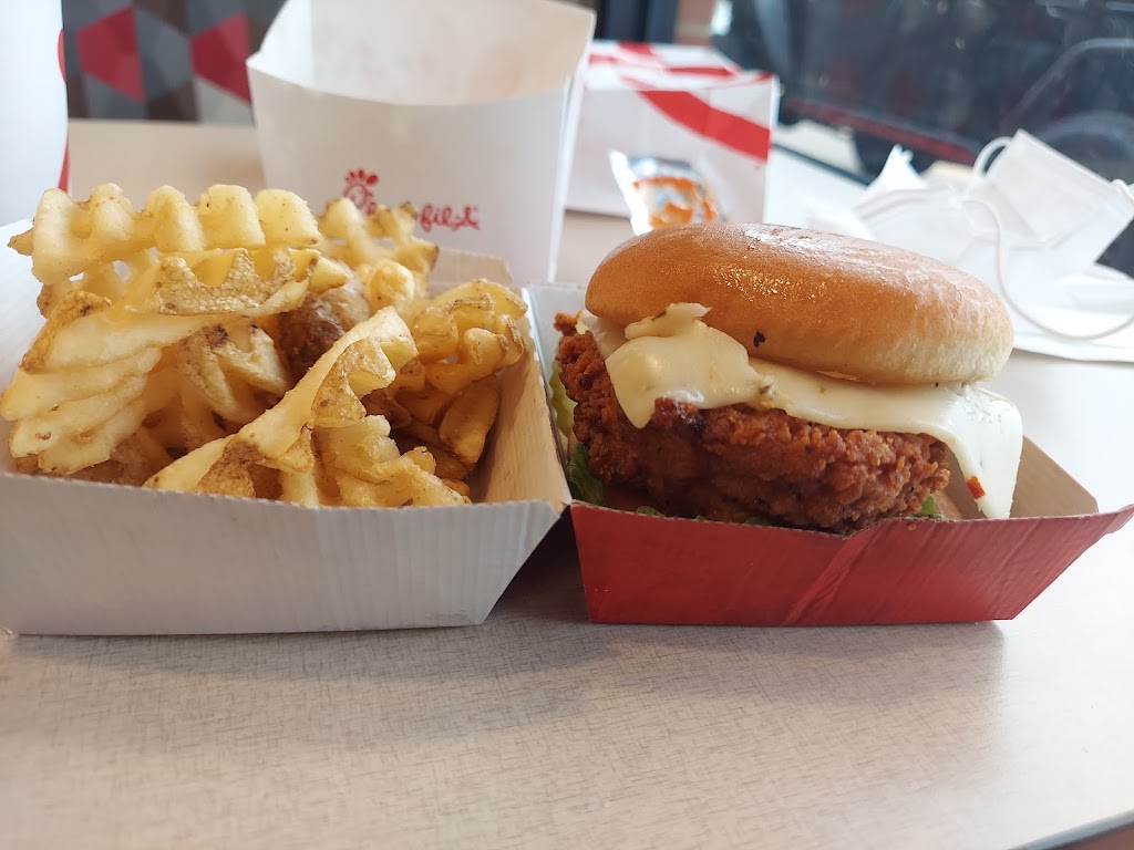 Chick-fil-A | 7718 N Central Expy, Dallas, TX 75206, USA | Phone: (214) 691-6111