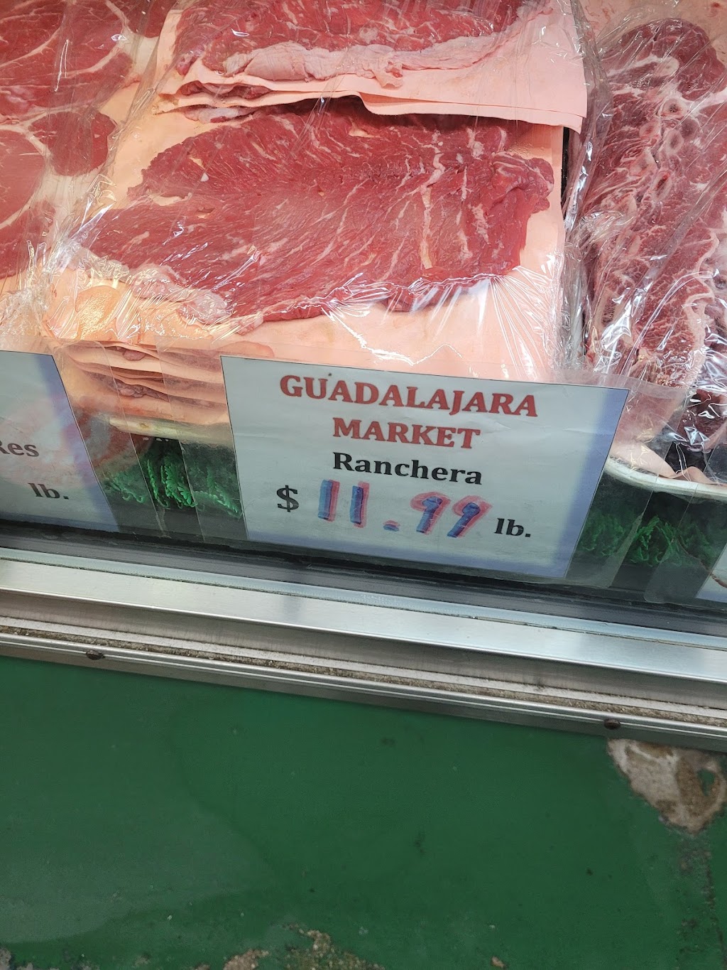 Guadalajara Market | 1103 S Lorena St, Los Angeles, CA 90023, USA | Phone: (323) 261-4231