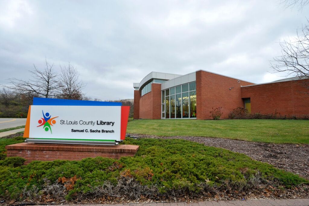 St. Louis County Library–Samuel C. Sachs Branch | 16400 Burkhardt Pl, Chesterfield, MO 63017, USA | Phone: (314) 994-3300