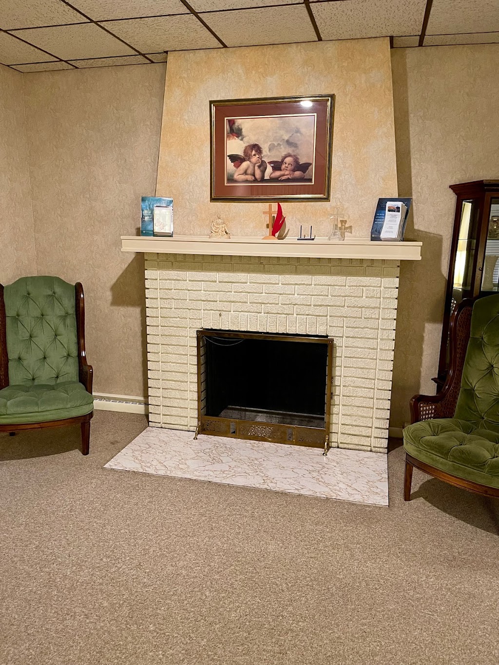 Donald R Crawford Funeral Home | 1189 National Pike, Hopwood, PA 15445, USA | Phone: (724) 437-1115