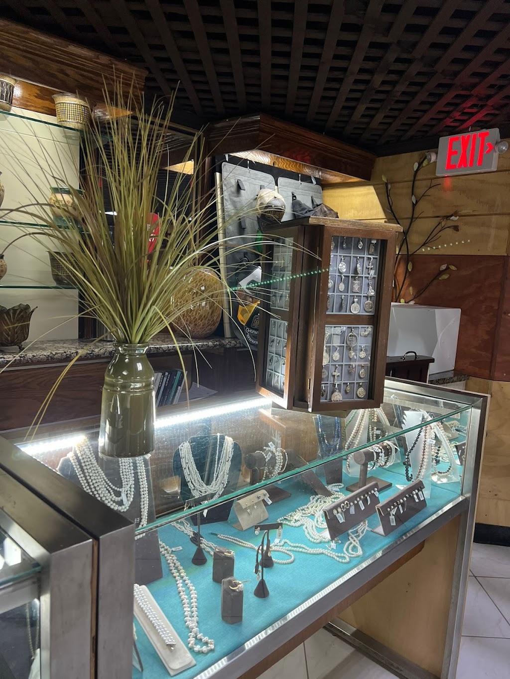 Adrian Jewelers | 13609 Lakewood Heights Blvd, Cleveland, OH 44107, USA | Phone: (216) 476-8097