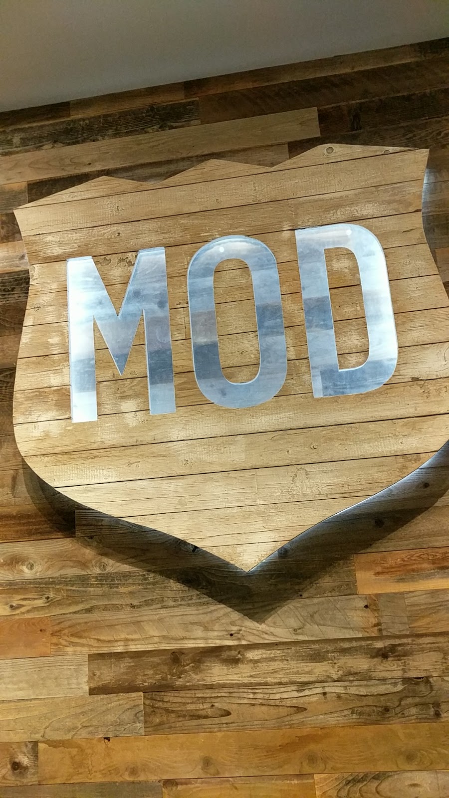 MOD Pizza | 3977 S Arizona Ave Suite 4, Chandler, AZ 85248, USA | Phone: (602) 283-2819