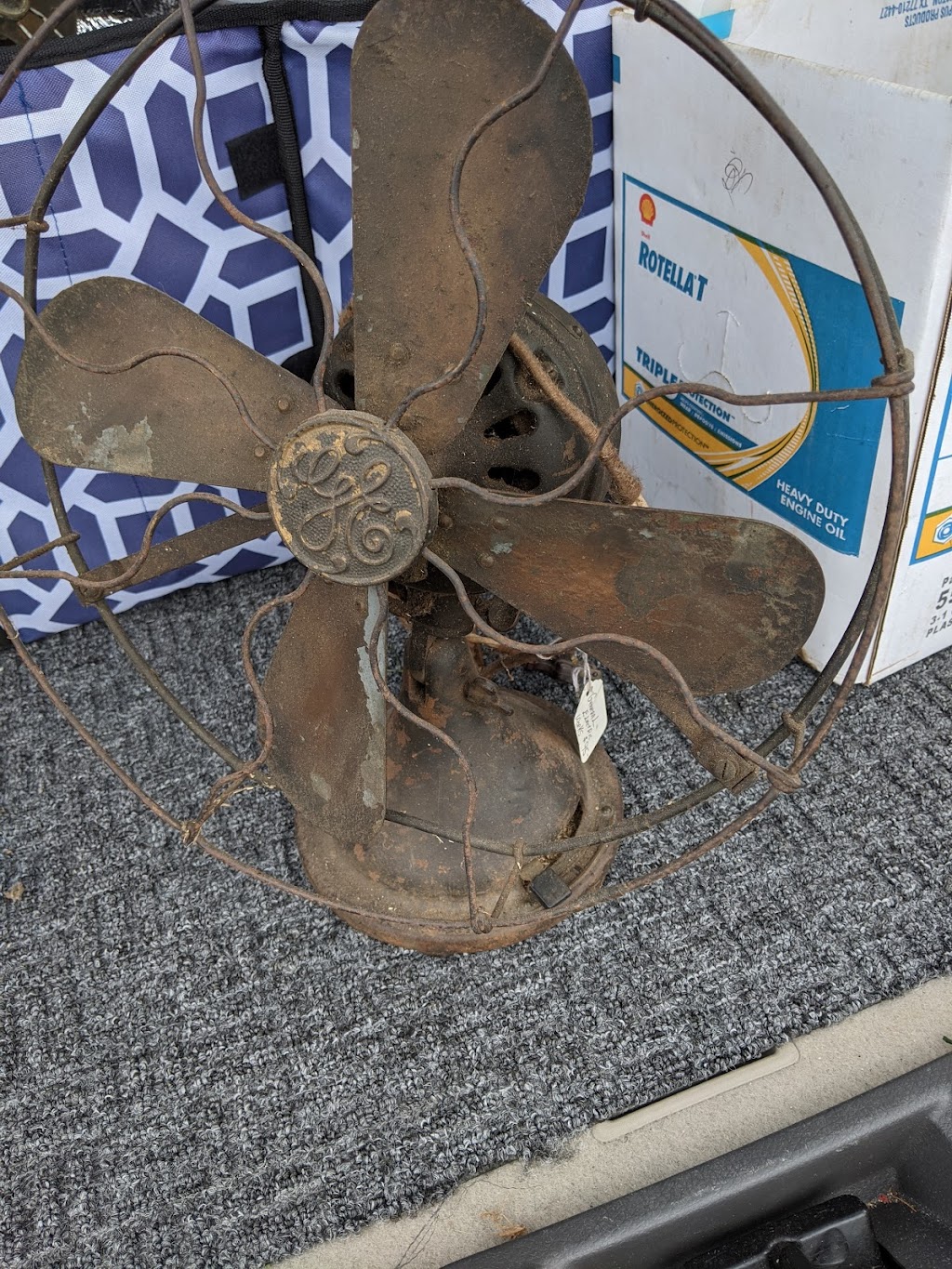 The Bargain Corner | 4703 County Dr, Disputanta, VA 23842, USA | Phone: (804) 861-1524 The Bargain Corner | 4703 County Dr, Disputanta, VA 23842, USA | Phone: (804) 861-1524