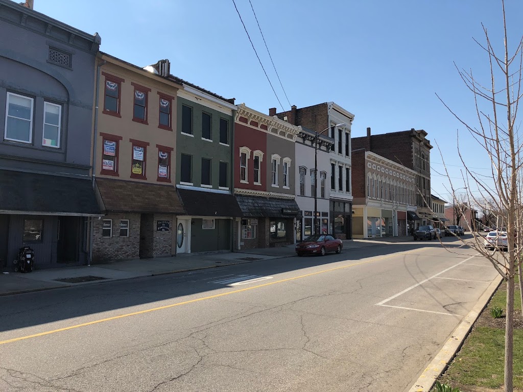 Ivy Tech Community College - Connersville | 717 W 21st St, Connersville, IN 47331, USA | Phone: (765) 825-9394