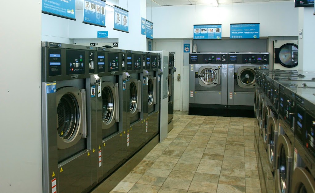 Sunshine Express Laundry Center | 3 Village St, Marblehead, MA 01945, USA | Phone: (781) 631-6491