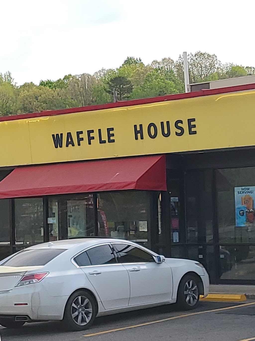 Waffle House | 110 Daniel Boone St, Hillsborough, NC 27278, USA | Phone: (919) 644-0040