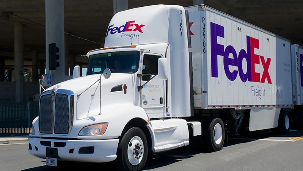 FedEx Freight | 3301 Mid America Blvd, West Memphis, AR 72301, USA | Phone: (870) 735-4266