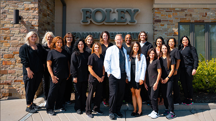 Foley Family Dentistry Drs Thomas J. Foley and Emily Chastain | 3213 N Ridge Rd, Wichita, KS 67205, USA | Phone: (316) 773-3311