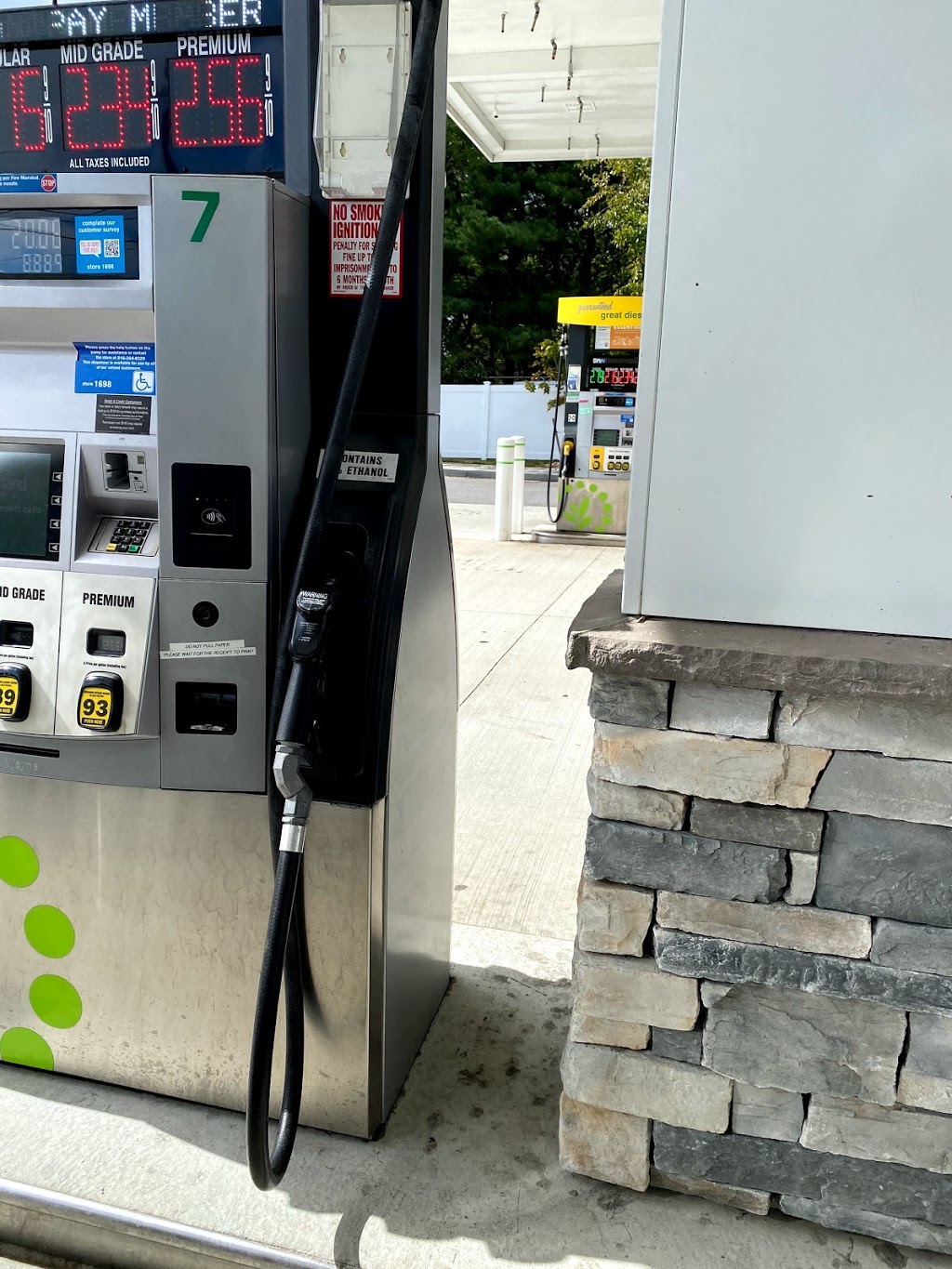 Cumberland Farms | 2201 New Hyde Park Rd, New Hyde Park, NY 11040, USA | Phone: (516) 354-0329