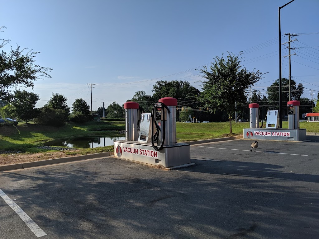 Oil Station Quick Lube & Car Wash | Sedge Garden Rd Sedge Garden Rd, Kernersville, NC 27284, USA | Phone: (336) 904-6578