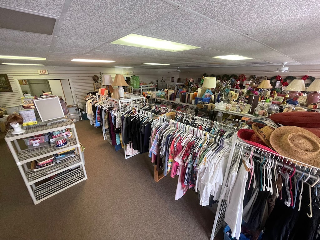 Used To New Again Thrift Store | 13200 US-19, Hudson, FL 34667 | Phone: (727) 380-1195