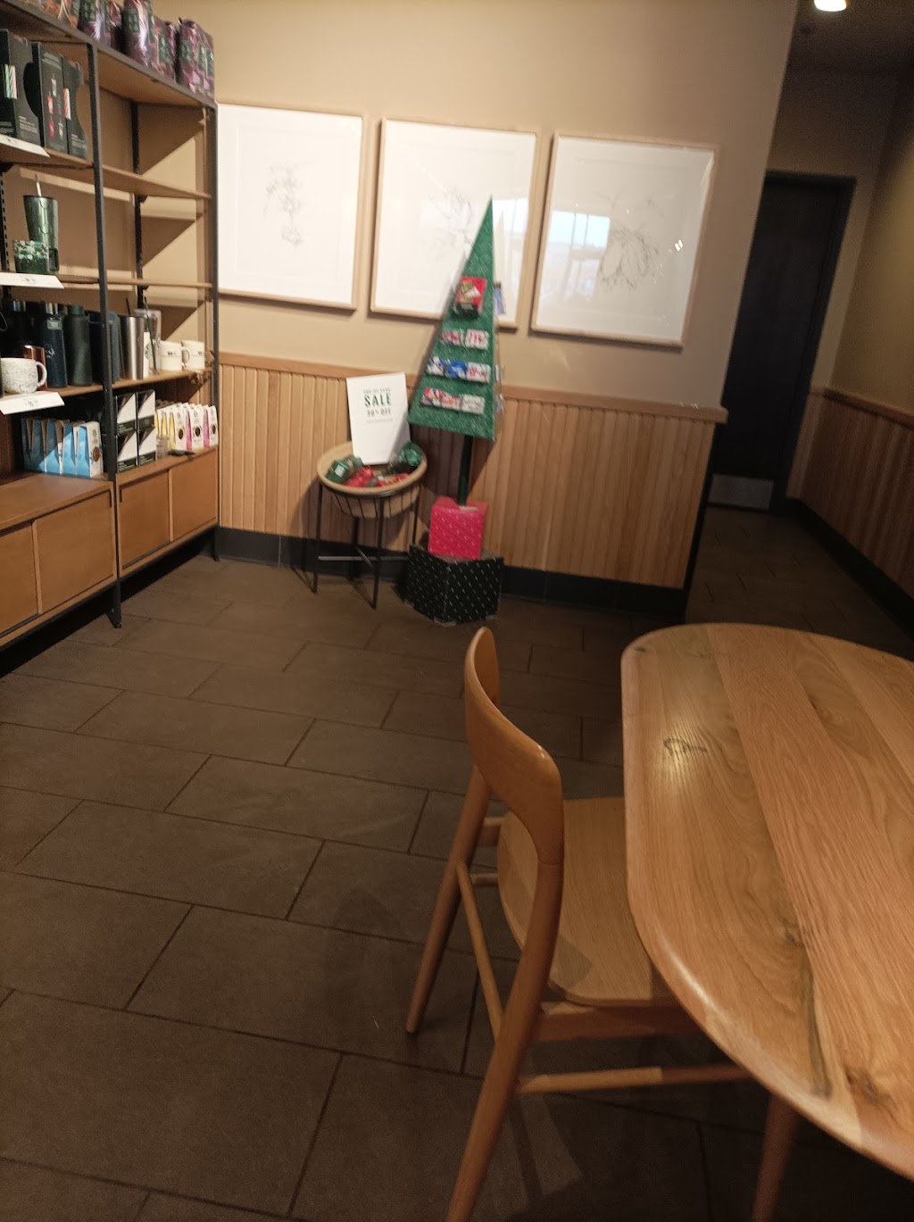 Starbucks | 2323 2nd Ave NW, Northfield, MN 55057, USA | Phone: (507) 645-4777