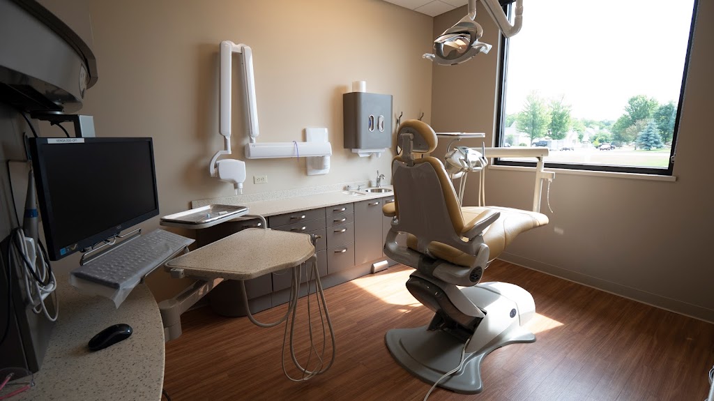 First Choice Dental | 1300 Nygaard St, Stoughton, WI 53589, USA | Phone: (608) 205-3280